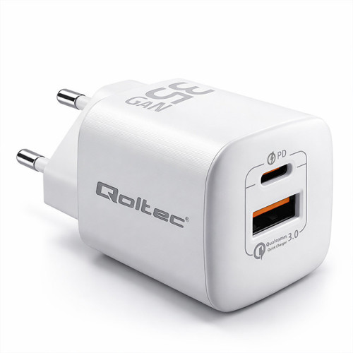 Qoltec GaN ULTRA 35W charger | 5-20V | 2.25-3A | 1 x USB type C PD | 1x USB QC 3.0 | White